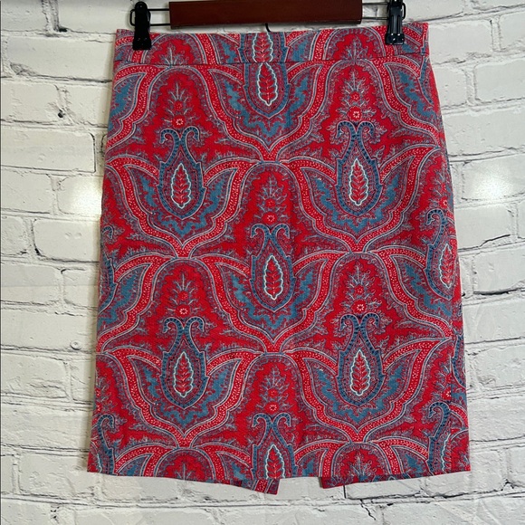 J. Crew Dresses & Skirts - J. Crew Red Blue Paisley No. 2 Pencil Skirt Size 2 Excellent Condition
